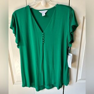 NWT, Liz Claiborne green short sleeve blouse with flutter sleeves.